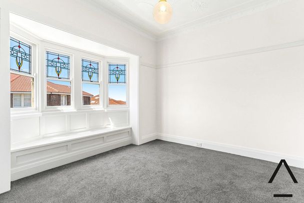 Bright and conveniently located 1 bedroom - Photo 1