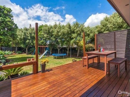Perfect 3 Bedroom Family Home - Photo 4