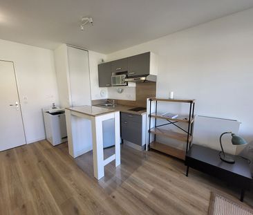 Location Appartement 2 pièces 37m² - Photo 4