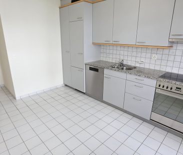 Ruhiger Innenhof hinter dem Tramdepot Wiesenplatz - Photo 3