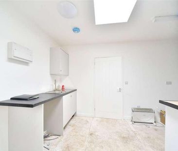 Jr, Cabin, Eldon Farm, Holywell Row, Bury St. Edmunds, Suffolk, IP28 - Photo 3