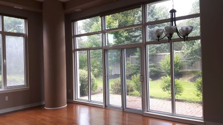 For Lease - 70 Landry Street Unit# 104, Vanier and Kingsview Park, Ontario - Photo 5