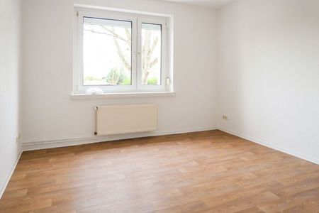 Attraktive 3-Raumwohnung sucht neuen Mieter - Foto 2