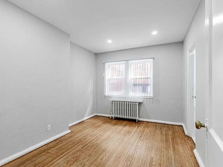 For Lease - 16 Acacia Road Unit# Main, Toronto, Ontario - Photo 4