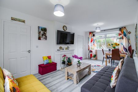 2 Bed Semi-Detached House, Lingfield Green, LS17 - Photo 4