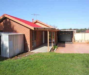 3 Bryson Court, Endeavour Hills - Photo 4