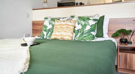 Platinum Balcony Studio - Photo 4