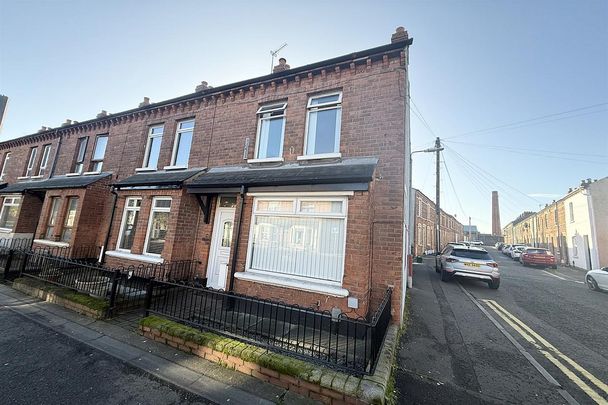 236 Donegall Road, Belfast BT12 5NE - Photo 1