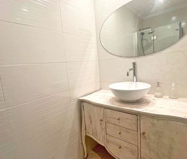 Middle Floor Apartment in Marbella - Photo 2