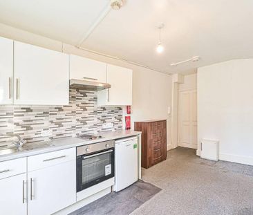 Studio to rent - Photo 4