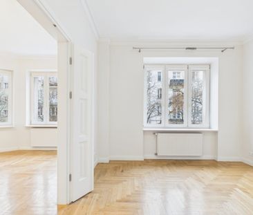 Dwupokojowe, nieumeblowane mieszkanie w kamienicy 55.5 m² - Фото 1