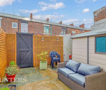 2 bedroom terraced house to rent - Photo 2