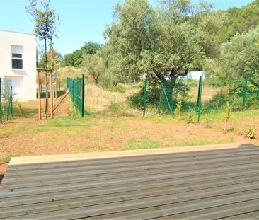 Location Maison 4 pièces 72m² LE CANNET DES MAURES 83340 - Photo 3