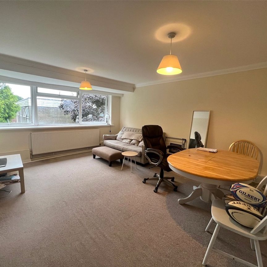 2 bedroom apartment to rent - Photo 1