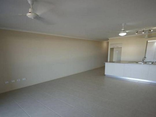 33A/174 Forrest Parade, - Photo 1