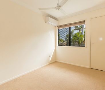 Family Home On Fitzgerald! - Photo 4