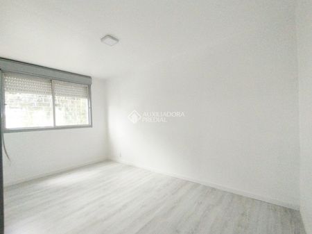 Apartamento com 3 quartos e 74m² para alugar em Parque Santa Fé, Porto Alegre. - Foto 3