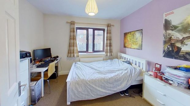 6 bedroom semi-detached house to rent - Photo 1