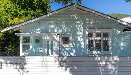 Three bedroom with two additional rumpus rooms - Photo 5