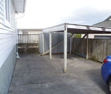 Sunny 3 bedroom family home in MVS school zone - Photo 5