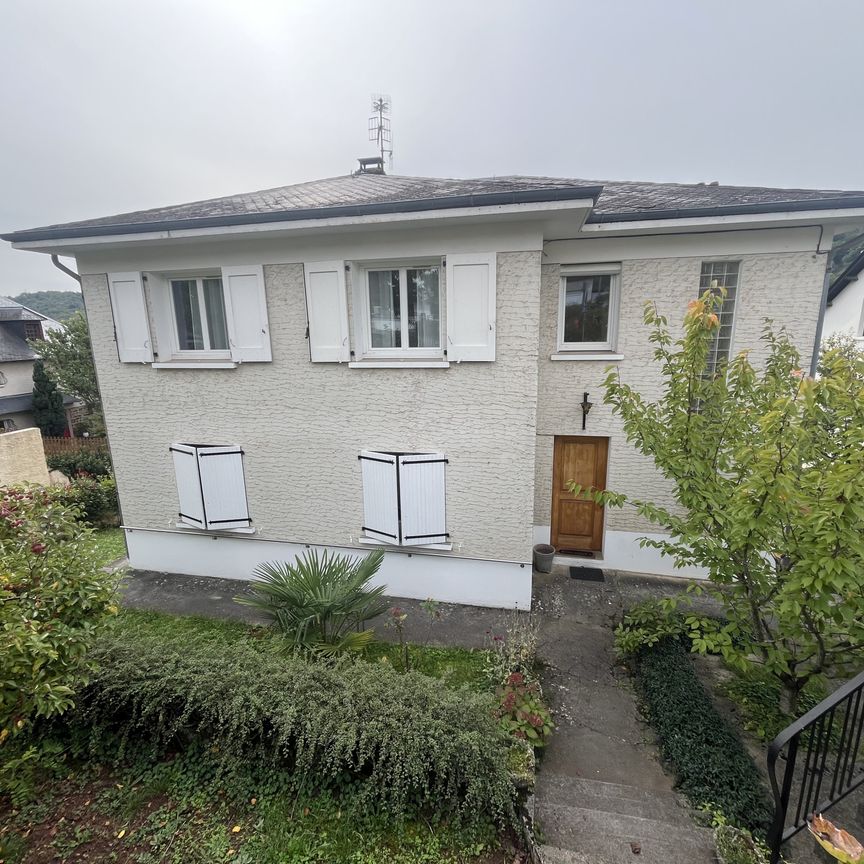 Location Appartement 3 pièces 86m² RODEZ 12000 - Photo 1