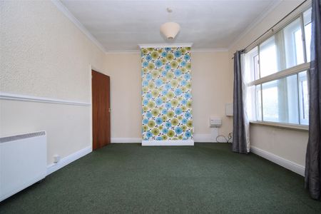 122 Church Road, Normanton - Photo 5