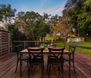 Large family home neighbouring a reserve - Photo 6