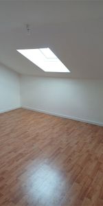 Location Appartement 2 pièces 43m² - Photo 3