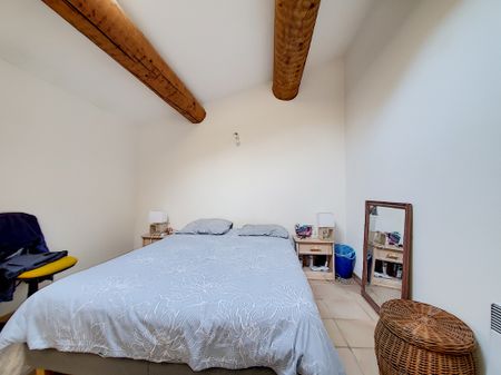 Cabannes : Appartement T3 73 m² avec garage, - Photo 4