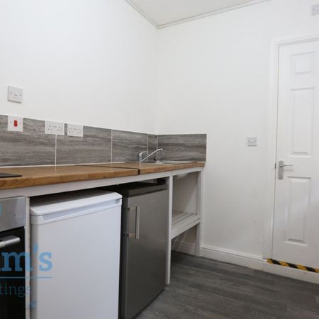 1 bed Studio for Rent - Photo 3