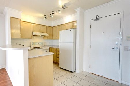 For Lease - 9015 Leslie Street Unit# 615, Richmond Hill, Ontario - Photo 2