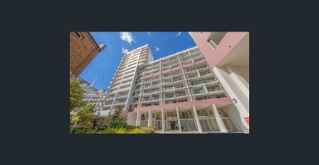 Modern 2 Bedroom North Facing Apartment | City Views | Unfurnished - Photo 4