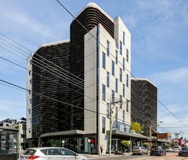 Sleek Urban Living in the Heart of Prahran's Vibrant Lifestyle Hub - Photo 5