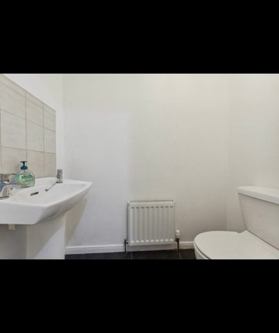 Ritchie Place, Newton Mearns, G77 6UP - Photo 5