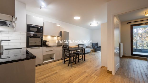 2 pok. | 38m2 | Al. Kijowska | Krowodrza - Zdjęcie 1