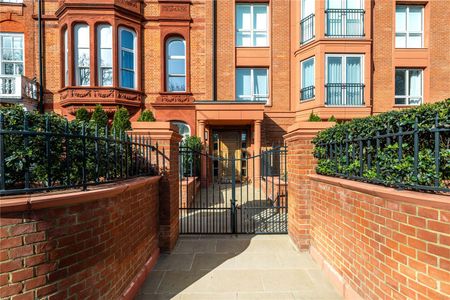 Bayswater Road, W2 - Photo 2