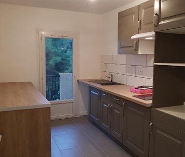 Location Appartement 3 pièces 63m² CASTELNAU LE LEZ 34170 - Photo 2