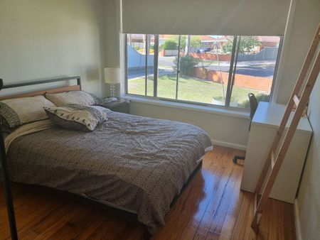 Thomastown - Photo 4