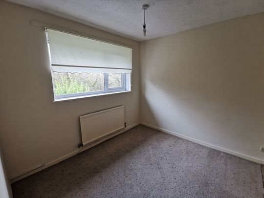 Llwyn Yr Iar, Cemrhydyceirw, Morriston, Swansea, SA6 6SZ - Photo 1