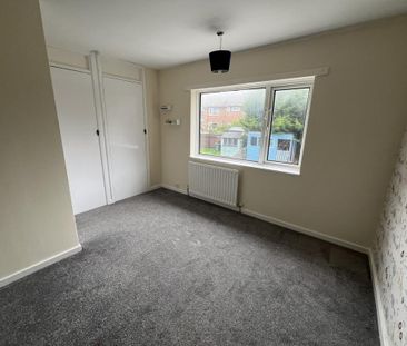 3 bedroom terraced house to rent - Photo 6
