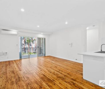 Modern Inner-City Apartment, positioned perfectly in a central loca... - Photo 1