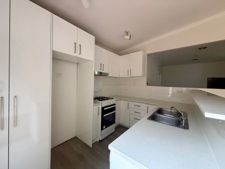 39 Rose Street ARMADALE - Photo 4