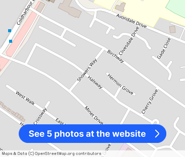 Halsway, Hayes, Middlesex - Photo 1