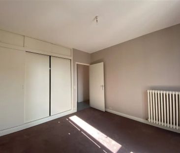 Location appartement 4 pièces - 93m² à Le blanc (36300) - Photo 4