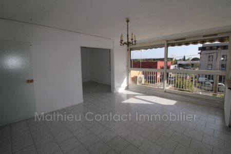 7 collines, Location appartement 3 pièces 82 m² - Photo 5