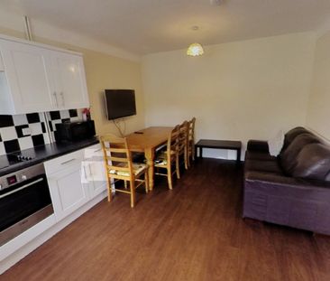 To Rent - 3 Hayes Park, Chester, Cheshire, CH1 From £120 pw - Photo 5