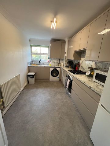 Room in a Shared Flat, Enversham Court, SE23 - Photo 2