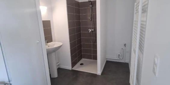 Appartement à louer 2 pièces 41.33m² - Photo 3