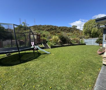 Perfect Family Home in Prime Stoke Location - Photo 5