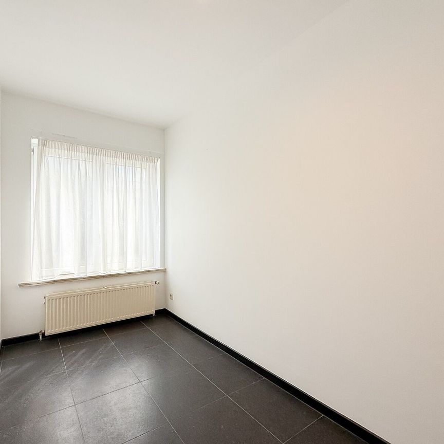 Mooi gemeubeld appartement top gelegen op een boogscheut van de wandeldijk - Photo 1